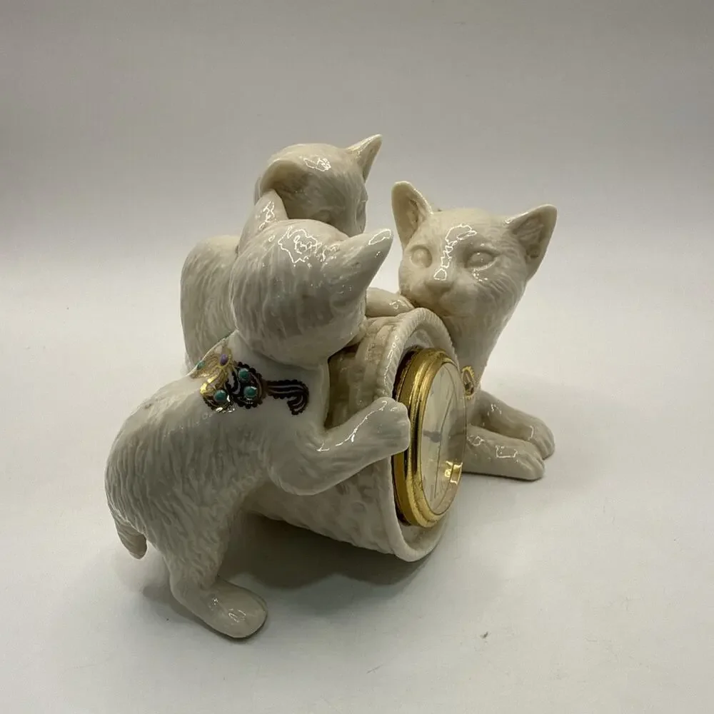 Lenox Quartz Three Cats Cream Porcelain Table Clock *